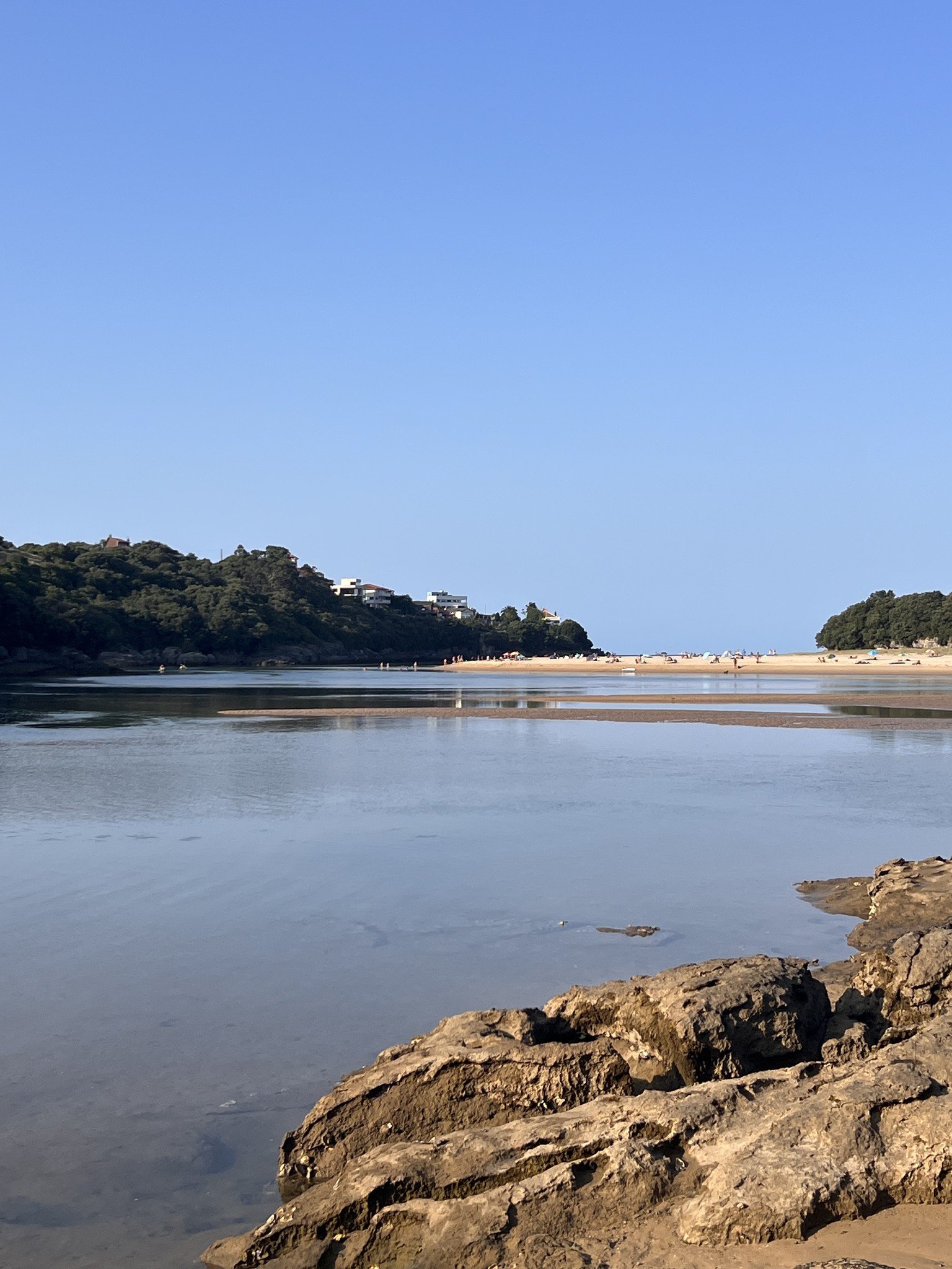 Ría de Ajo en marea baja, Cantabria